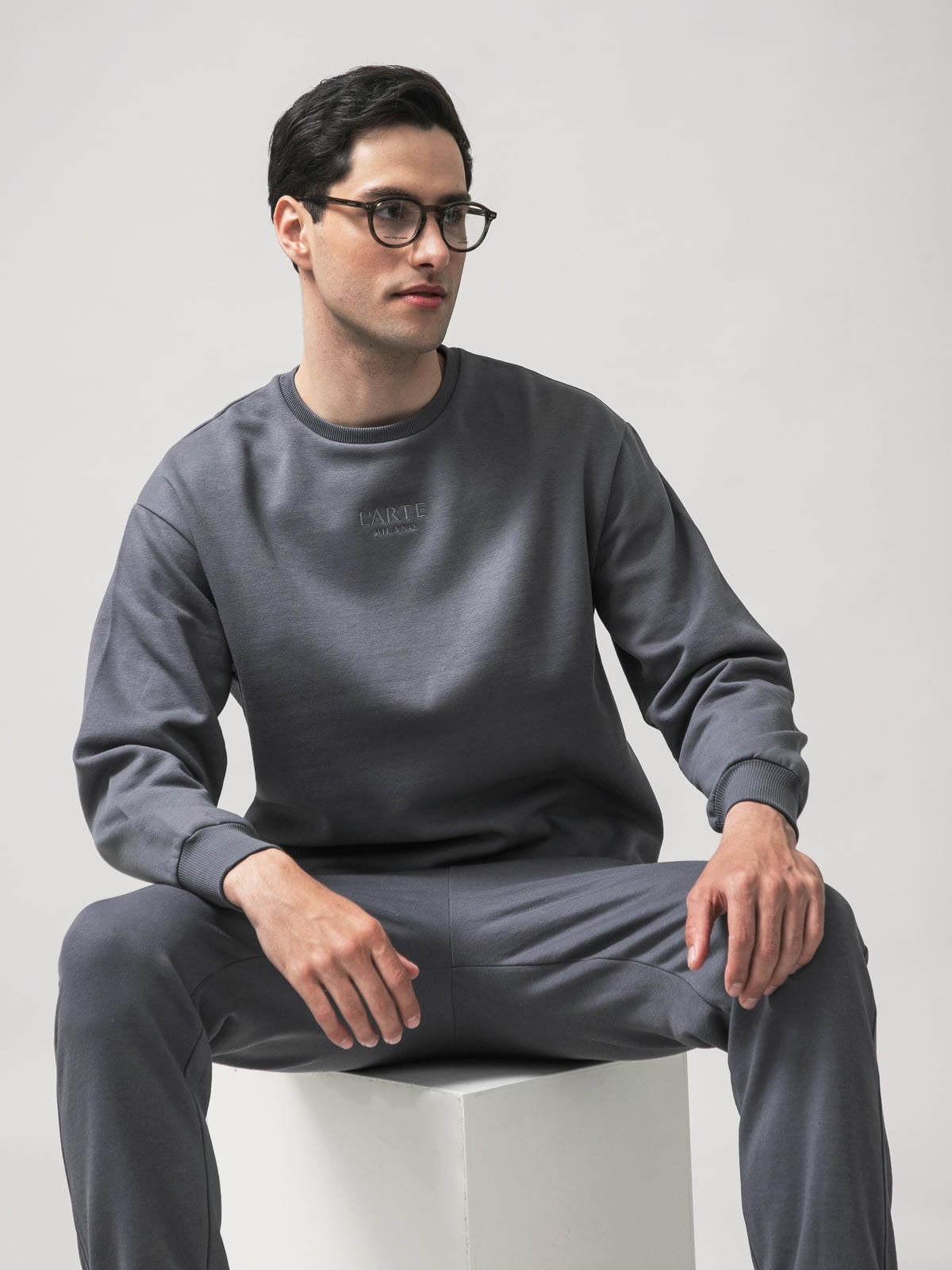 Men's sweater
